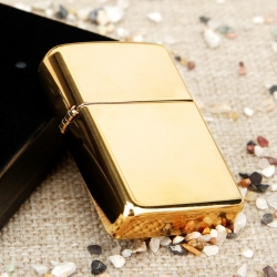 Zippo Armor High Polish Brass