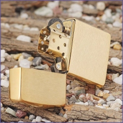 Zippo Armor Brushed Brass